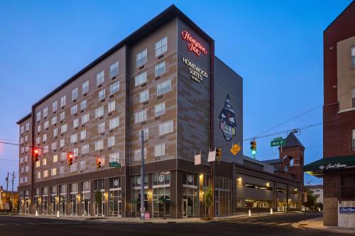 Hampton Inn Indianapolis Canal IUPUI
