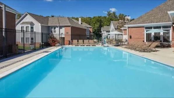 Homewood Chesterfield