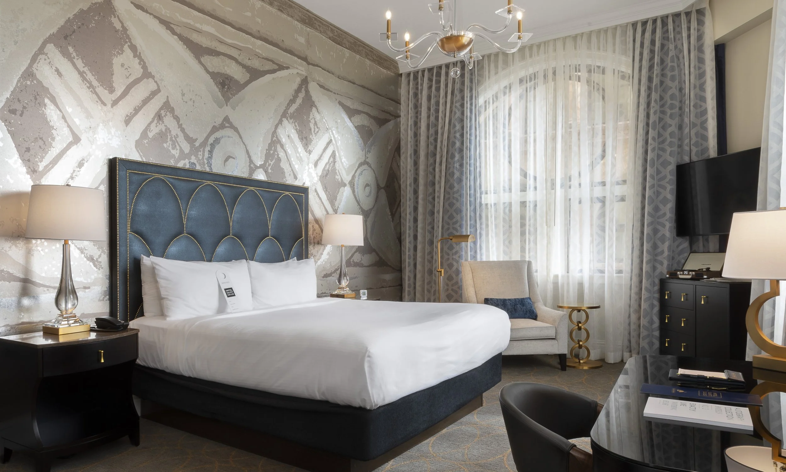 * Hotel Saint Louis by Marriott