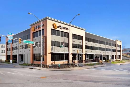 La Quinta Inn & Suites Downtown Indianapolis