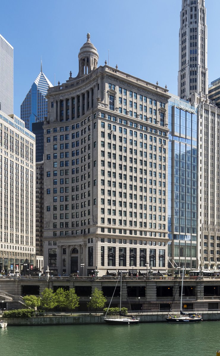 LondonHouse Chicago, Curio Collection by Hilton