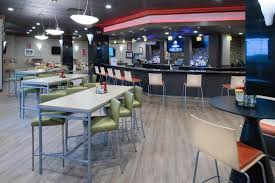 * Radisson St. Louis Downtown