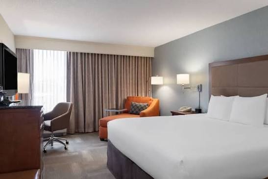 Wingate by Wyndham Airport