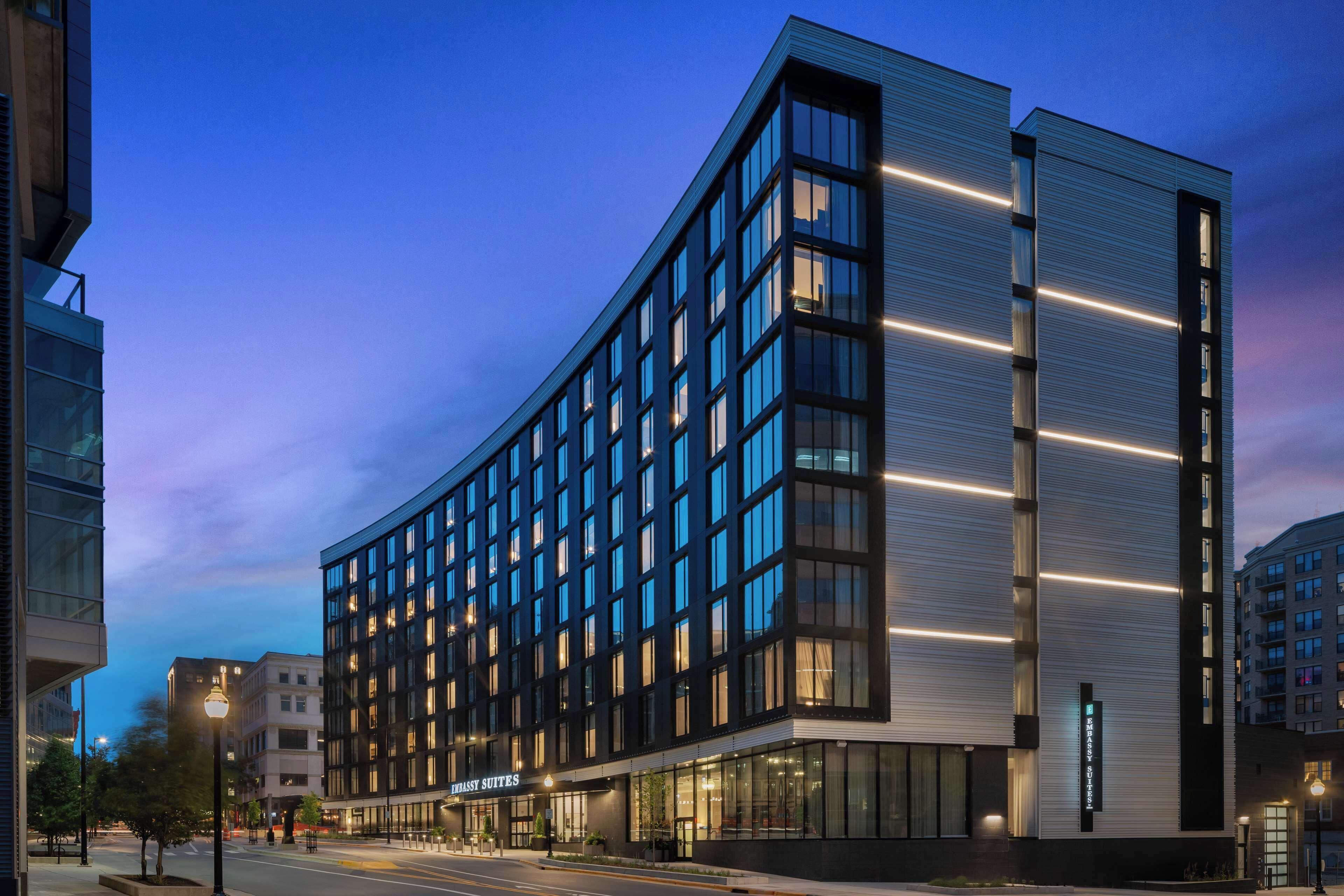 Embassy Suites by Hilton Madison Downtown