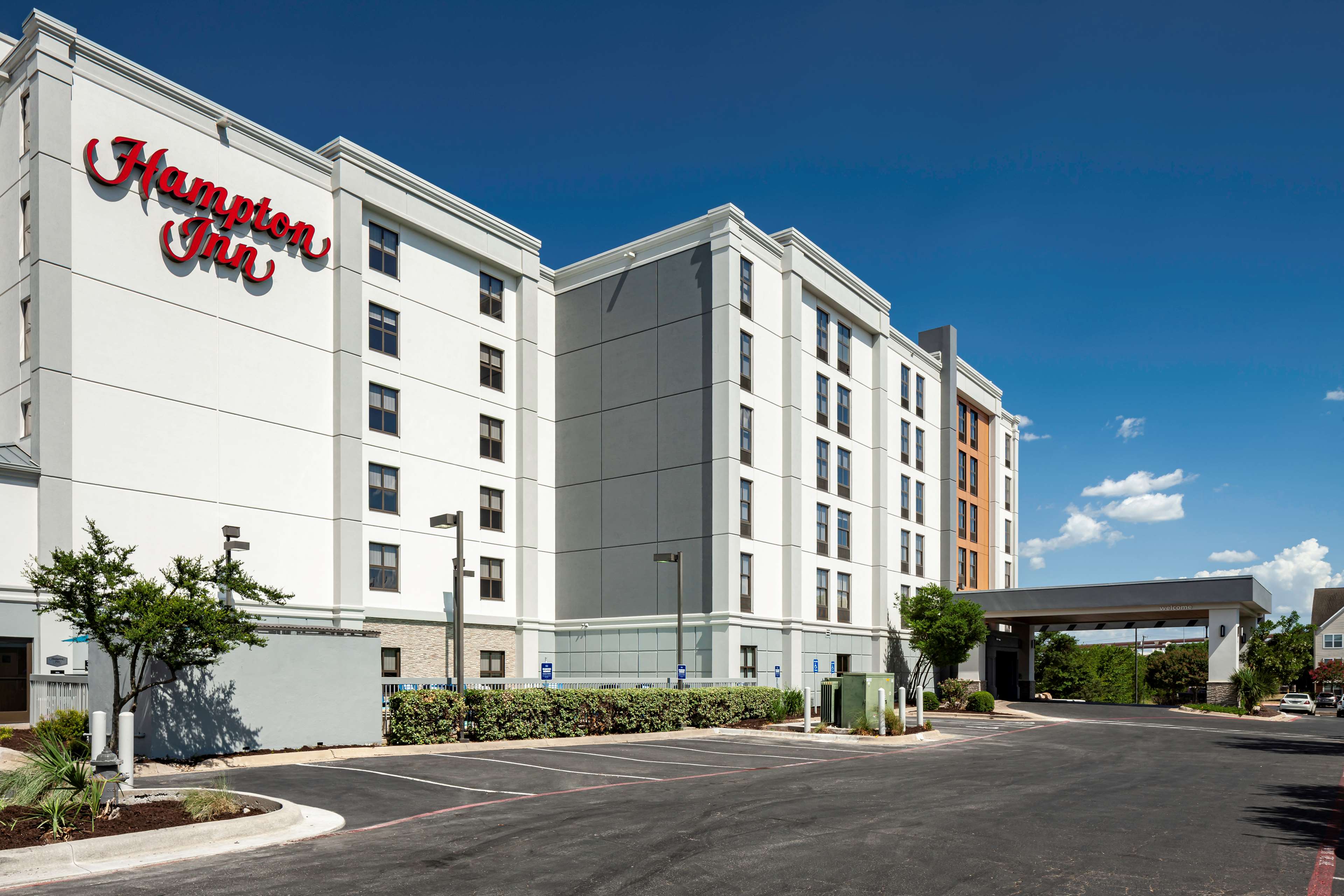 Hampton Inn Austin-Round Rock lobby