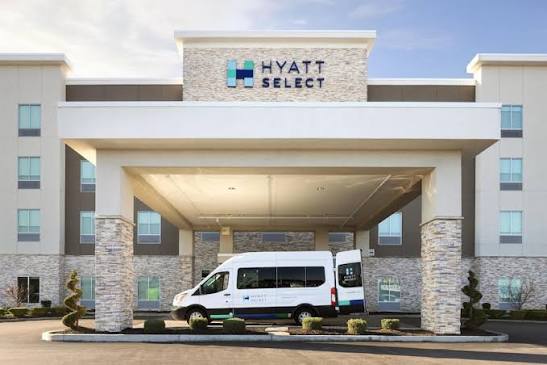 Hyatt Select Airport 