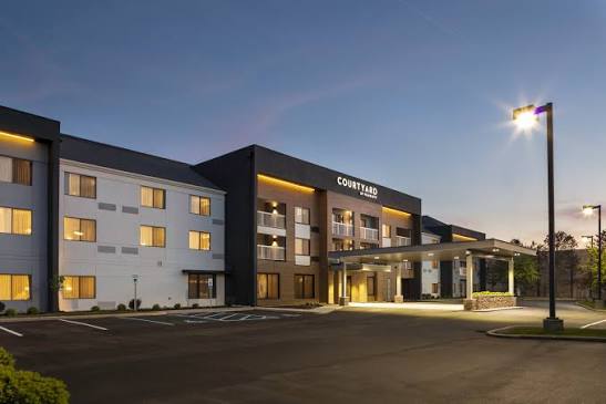 Courtyard by Marriott Northwest Indianapolis