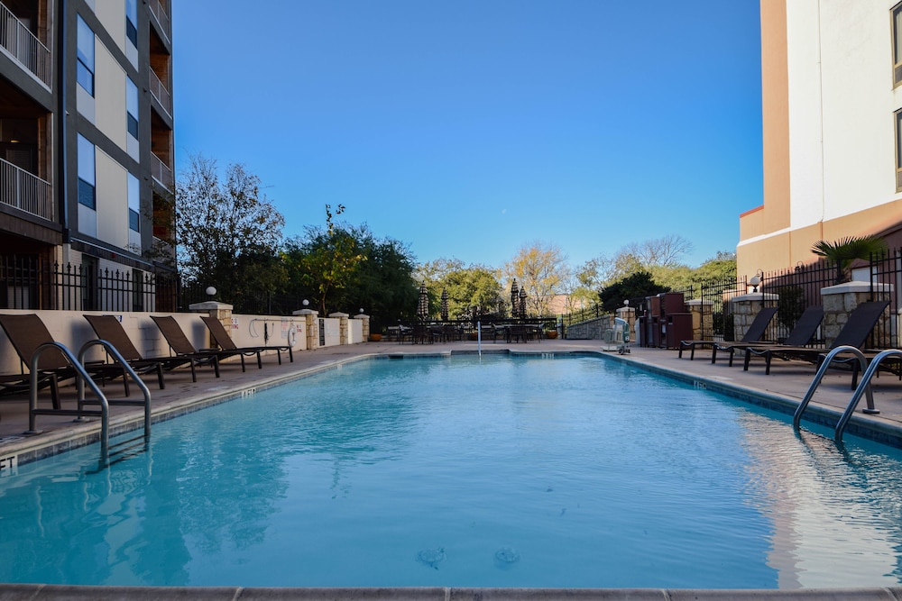 Travel API property image