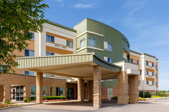 Courtyard by Marriott West County