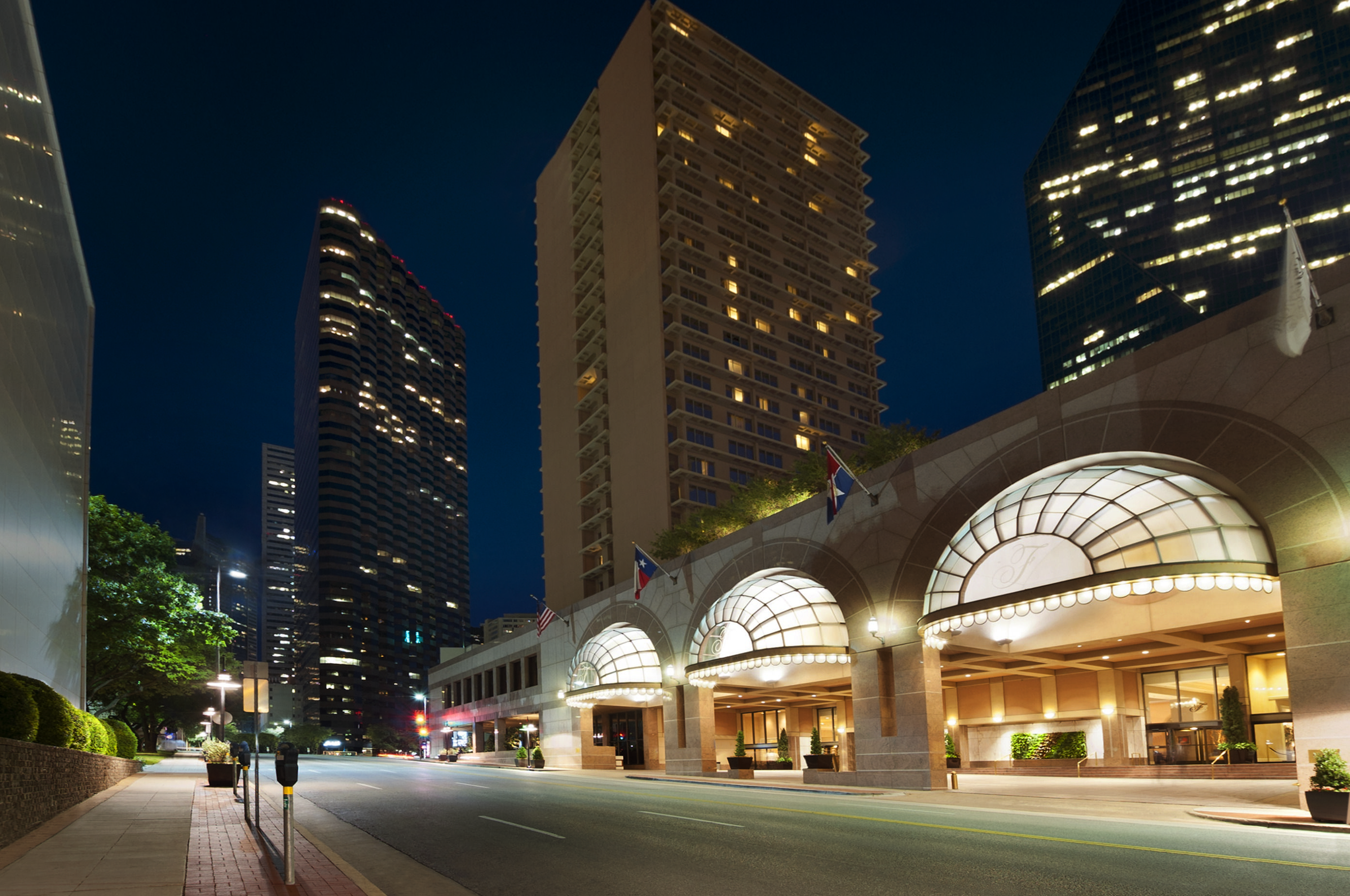 Fairmont Dallas hotel entrance
