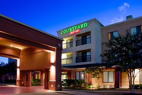 Courtyard Bryan College Station