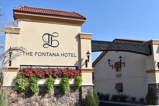 The Fontana Hotel East Indianapolis