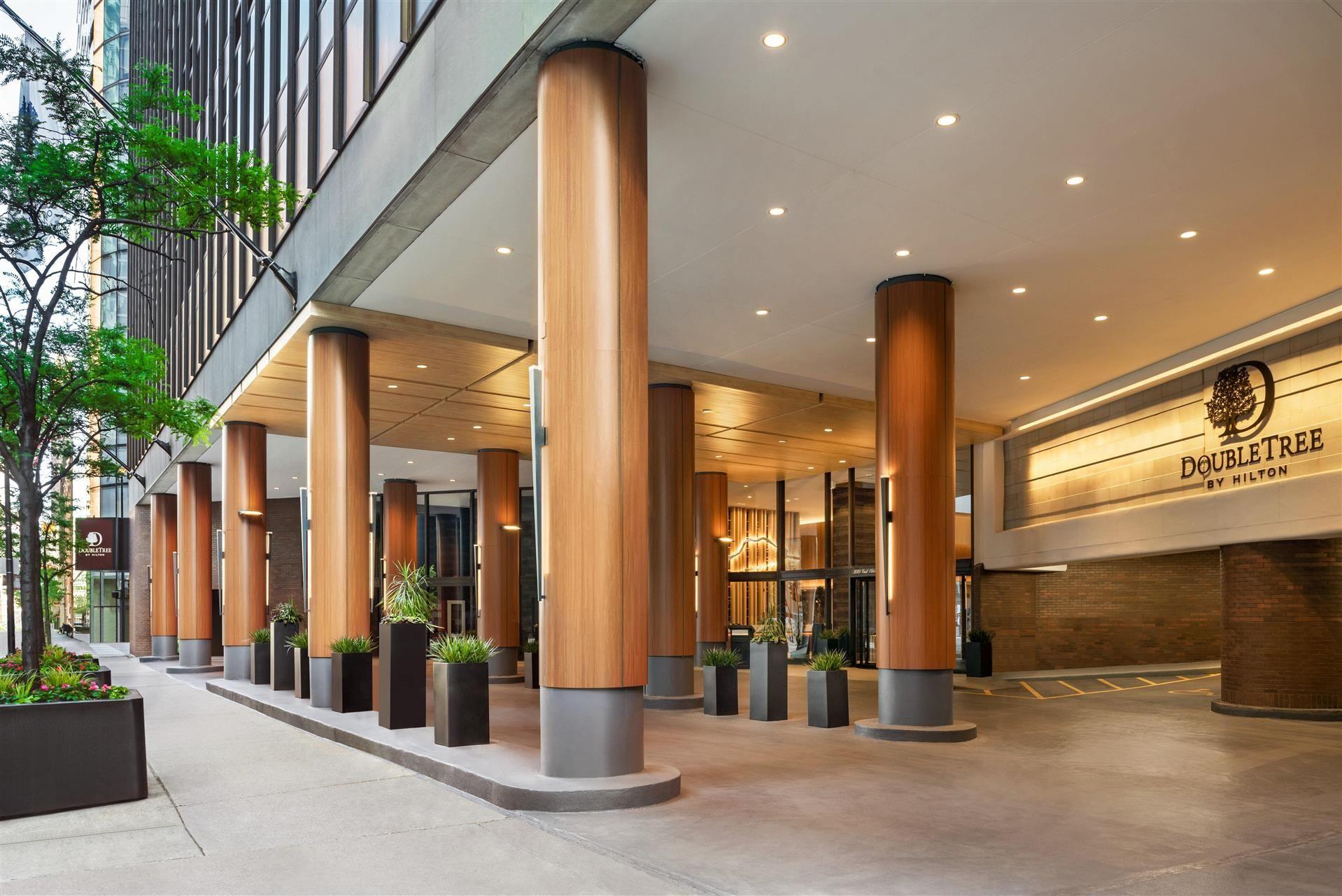 Doubletree by Hilton Hotel Chicago-Magnificent Mile