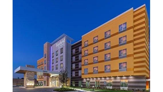 Fairfield Inn & Suites Houston Memorial City Area