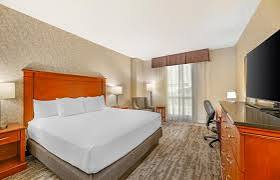 Drury Inn & Suites Brentwood St. Louis