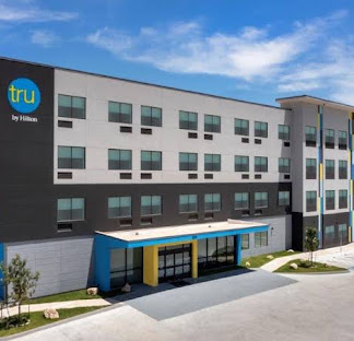 Tru by Hilton San Antonio North