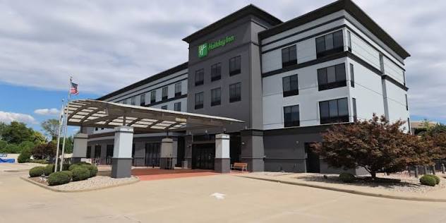 Holiday Inn Fairview Heights 