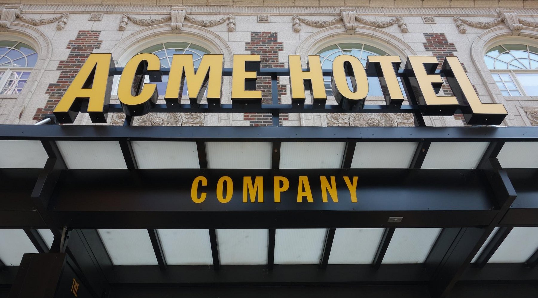 ACME Hotel Chicago, Outset Collection by Hilton