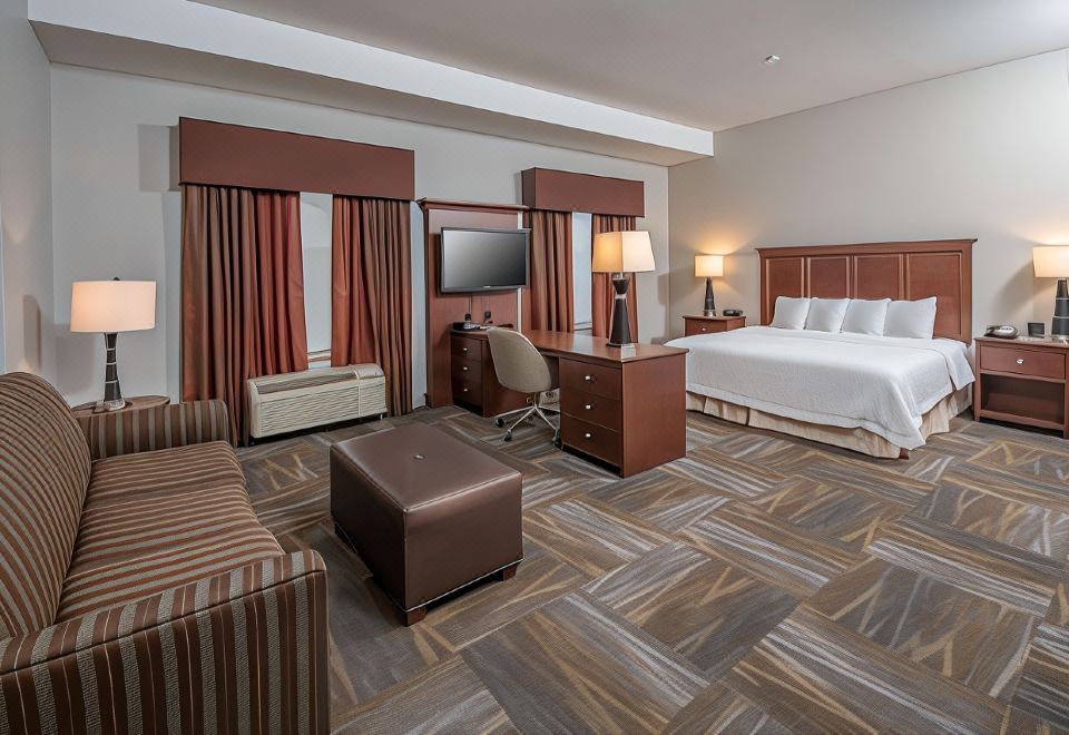 Property listing photo of Hampton Inn & Suites Selma-San Antonio-Randolph AFB from Trip.com